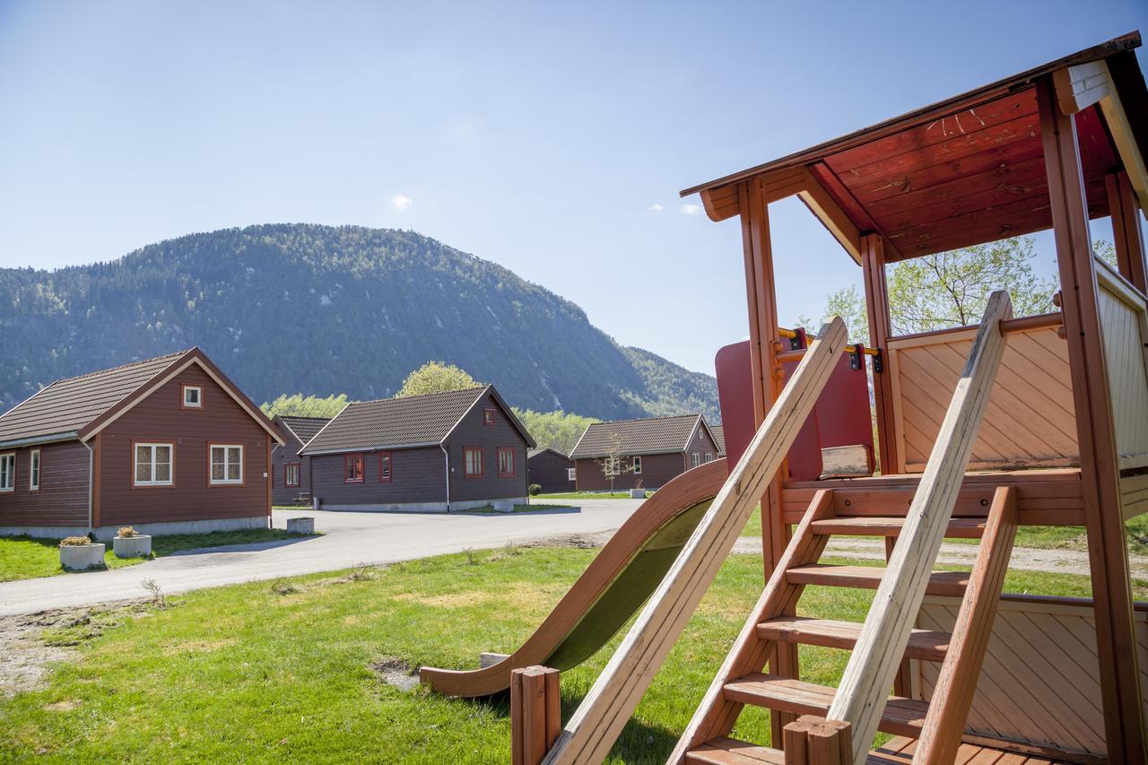 Forde Gjestehus Og Camping Zewnętrze zdjęcie