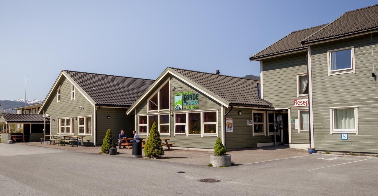 Forde Gjestehus Og Camping Zewnętrze zdjęcie